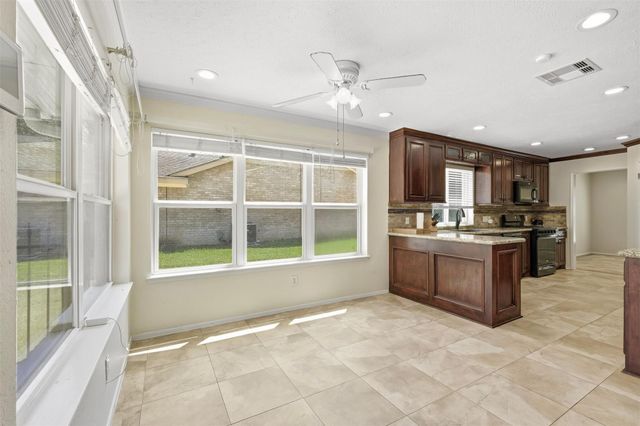 3807 Glenwood Springs Drive, Houston, TX 77345