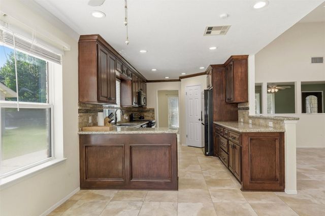 3807 Glenwood Springs Drive, Houston, TX 77345