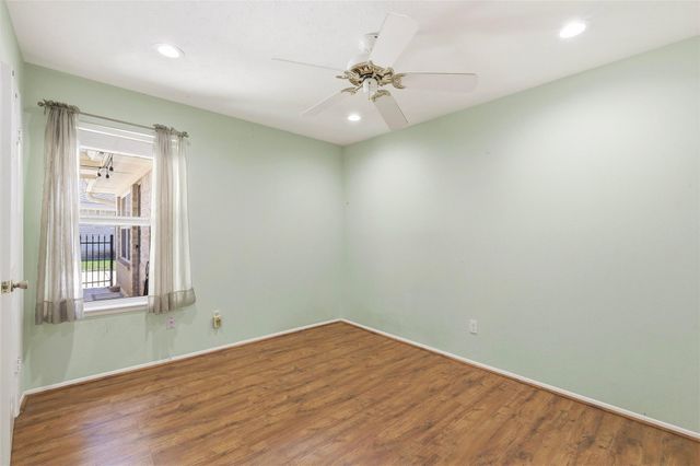 3807 Glenwood Springs Drive, Houston, TX 77345