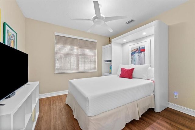8247 NW 107th Terrace, Parkland, FL 33076