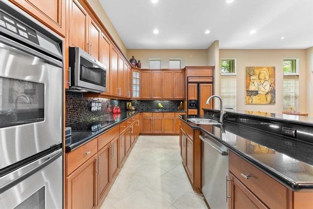 8247 NW 107th Terrace, Parkland, FL 33076