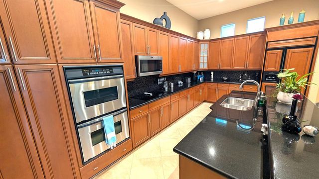 8247 NW 107th Terrace, Parkland, FL 33076