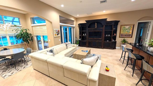 8247 NW 107th Terrace, Parkland, FL 33076