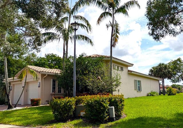 8247 NW 107th Terrace, Parkland, FL 33076