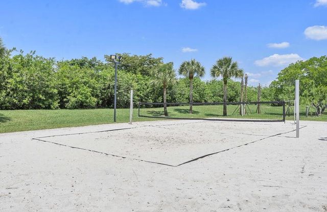 8247 NW 107th Terrace, Parkland, FL 33076