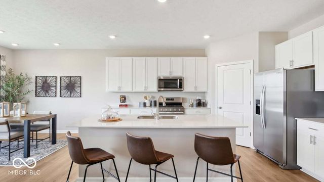 5631 Bluewing Creek Lane, Clayton, IN 46118