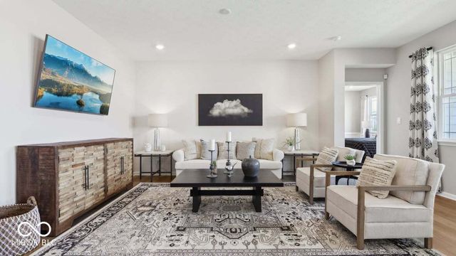 5631 Bluewing Creek Lane, Clayton, IN 46118