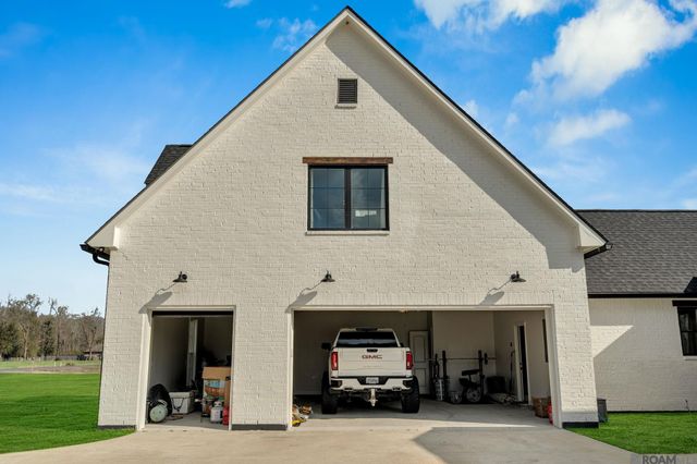 41411 Merritt Evans Rd, Prairieville, LA 70769