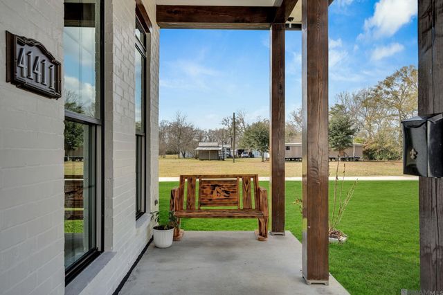 41411 Merritt Evans Rd, Prairieville, LA 70769