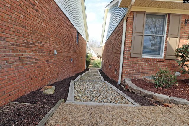 605 ashwood Circle, West Columbia, SC 29169