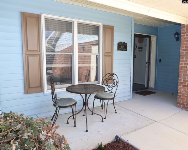 605 ashwood Circle, West Columbia, SC 29169