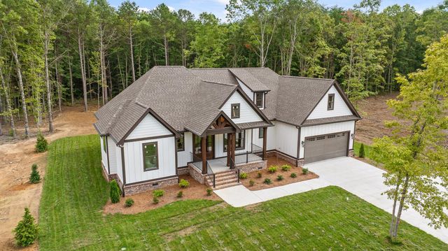 3075 Poe Road, Soddy Daisy, TN 37379