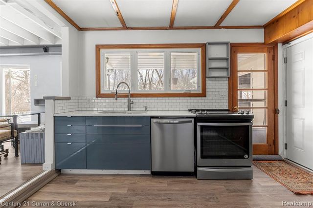 637 Ironwood Drive, Ann Arbor, MI 48103