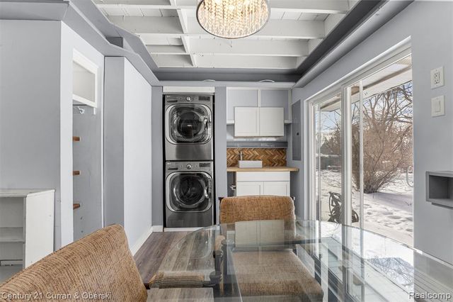 637 Ironwood Drive, Ann Arbor, MI 48103