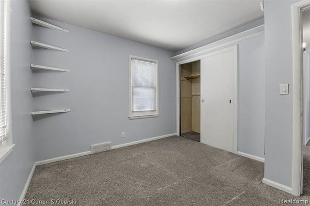 637 Ironwood Drive, Ann Arbor, MI 48103