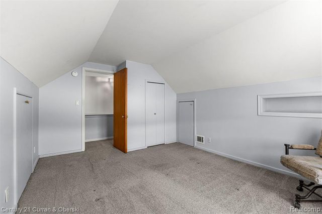 637 Ironwood Drive, Ann Arbor, MI 48103