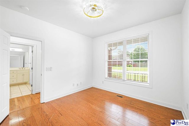 1008 Oak Bend Lane, Florence, SC 29501