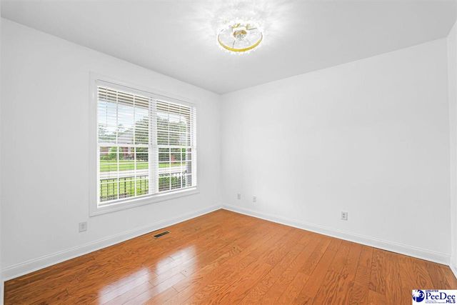 1008 Oak Bend Lane, Florence, SC 29501