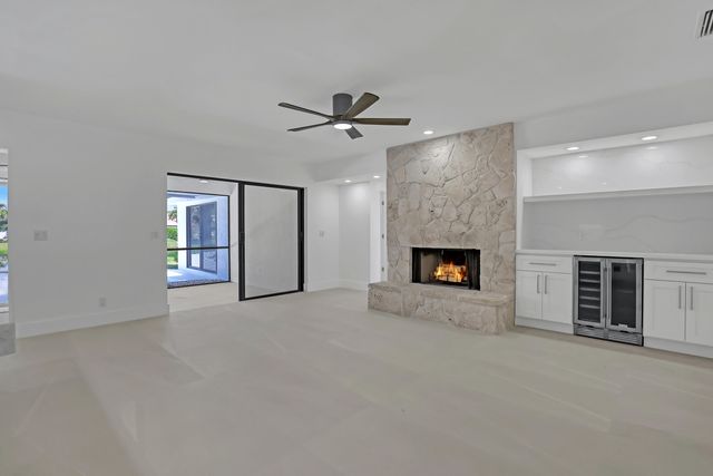 163 Apollo Circle, Jupiter, FL 33477