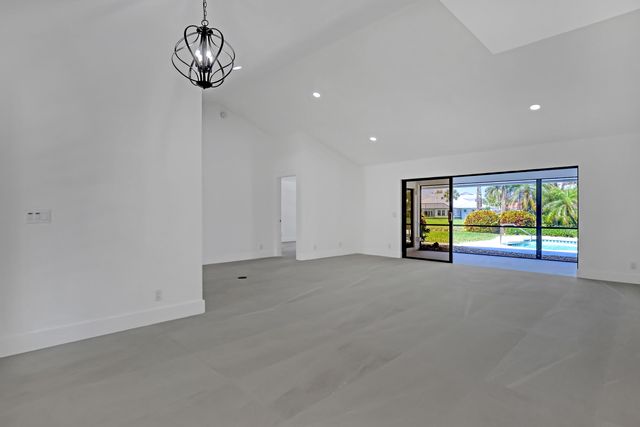 163 Apollo Circle, Jupiter, FL 33477