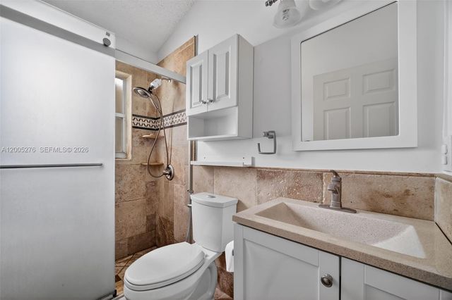 685 SW 198th Ter, Pembroke Pines, FL 33029