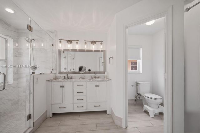 685 SW 198th Ter, Pembroke Pines, FL 33029