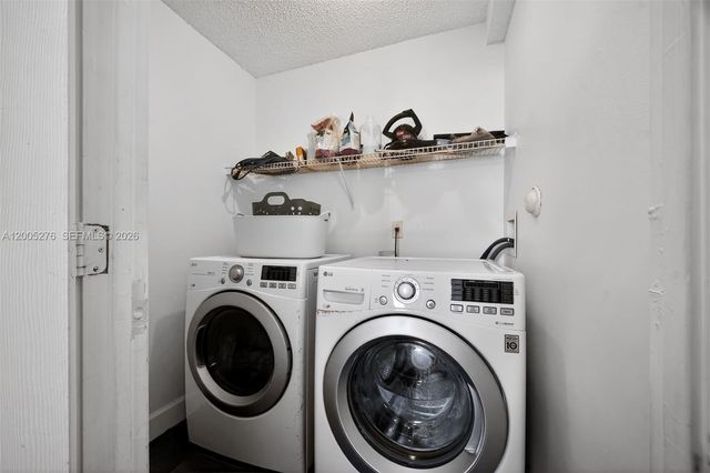 685 SW 198th Ter, Pembroke Pines, FL 33029