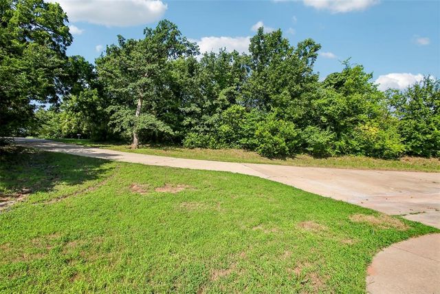 12702 Fox Pass Road, Edmond, OK 73034