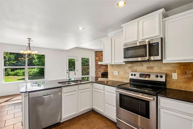 12702 Fox Pass Road, Edmond, OK 73034