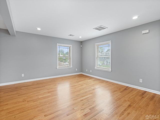 348 1st Street 2, Dunellen, NJ 08812