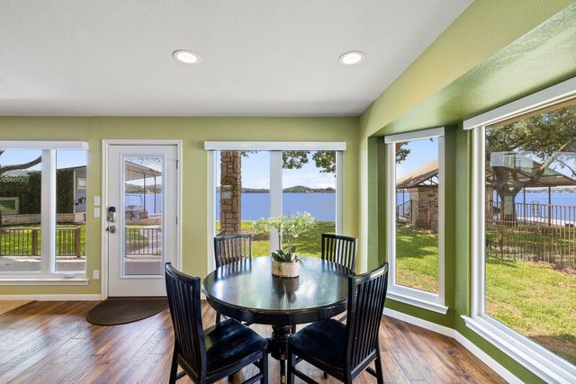 21 Beaver IS, Granite Shoals, TX 78654