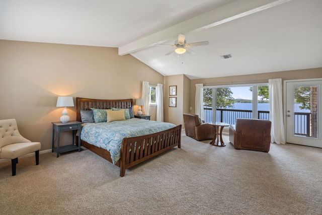 21 Beaver IS, Granite Shoals, TX 78654