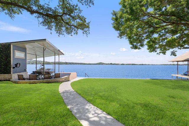21 Beaver IS, Granite Shoals, TX 78654