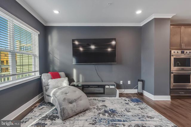 7806 JOHNNYCAKE RD, Windsor Mill, MD 21244