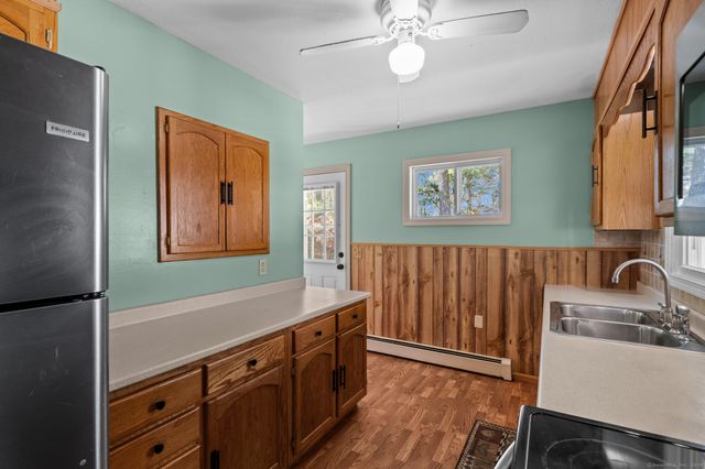 23 South Street, Plainfield, CT 06374