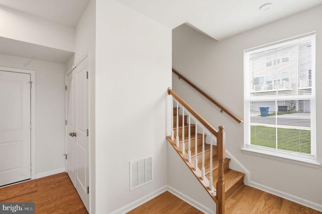 5050 MELISSA PL, Woodbridge, VA 22192