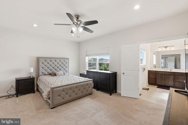 5050 MELISSA PL, Woodbridge, VA 22192