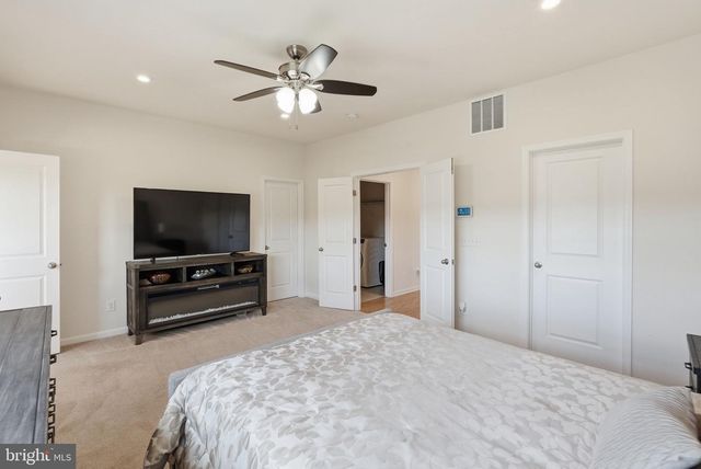 5050 MELISSA PL, Woodbridge, VA 22192