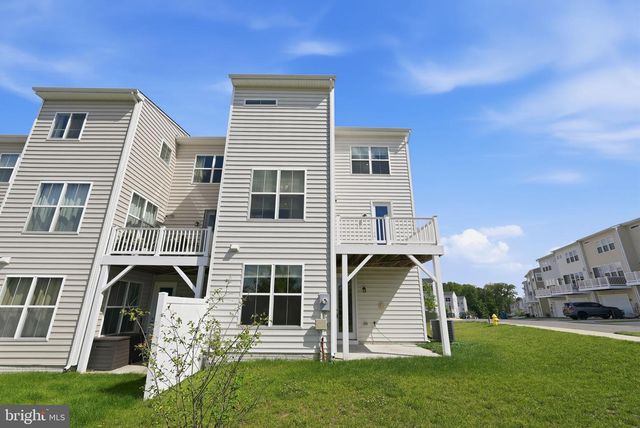 5050 MELISSA PL, Woodbridge, VA 22192