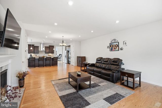 5050 MELISSA PL, Woodbridge, VA 22192