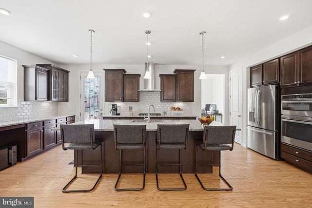 5050 MELISSA PL, Woodbridge, VA 22192