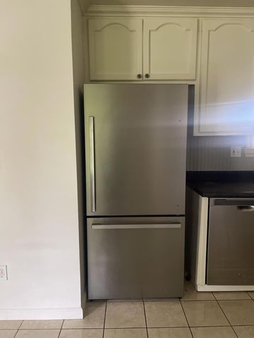 3808 Longbridge Drive, Modesto, CA 95356