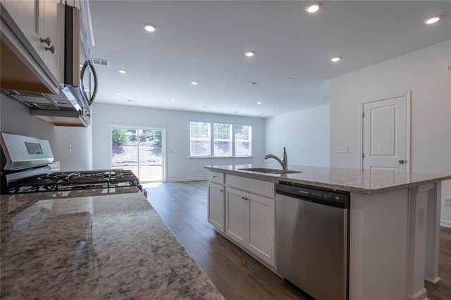 2425 Livi Lane, Buford, GA 30519