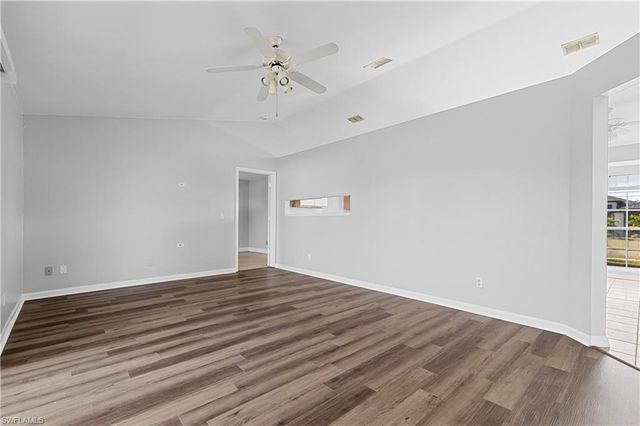 1409 SW 11th PL, Cape Coral, FL 33991