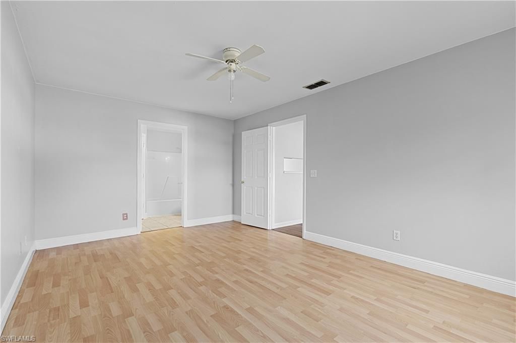 Image 17 of property listing at 1409 SW 11th PL, Cape Coral, FL 33991