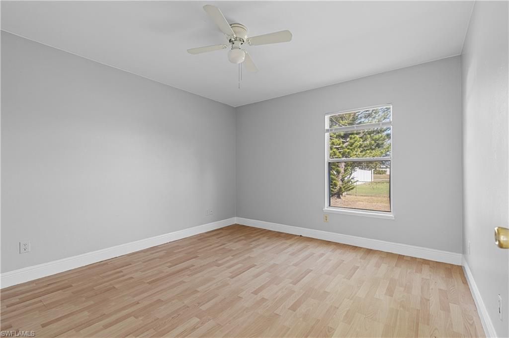 Image 21 of property listing at 1409 SW 11th PL, Cape Coral, FL 33991