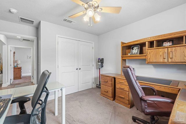 1827 Sundown Dr, Navarre, FL 32566