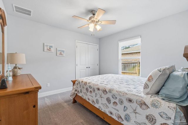 1827 Sundown Dr, Navarre, FL 32566