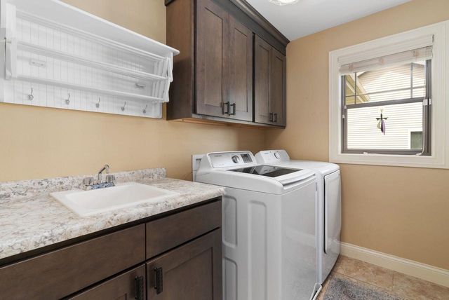 1411 Spahn Drive, Waunakee, WI 53597