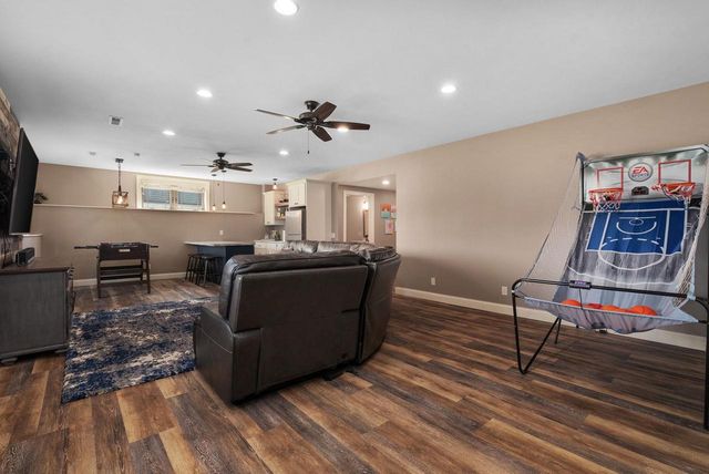 1411 Spahn Drive, Waunakee, WI 53597